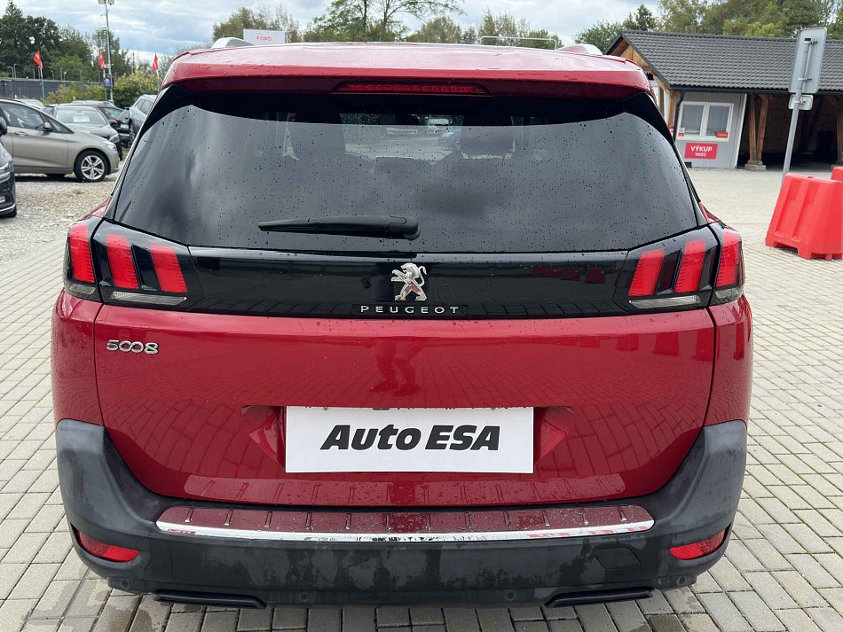 Peugeot 5008 1.5 HDi Allure