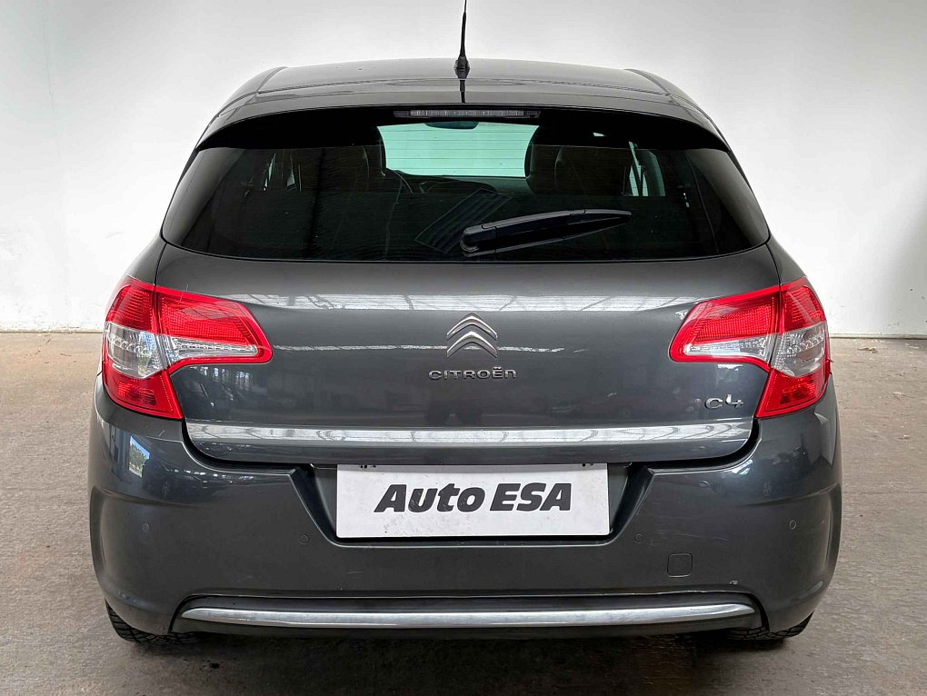 Citroën C4 1.6i 