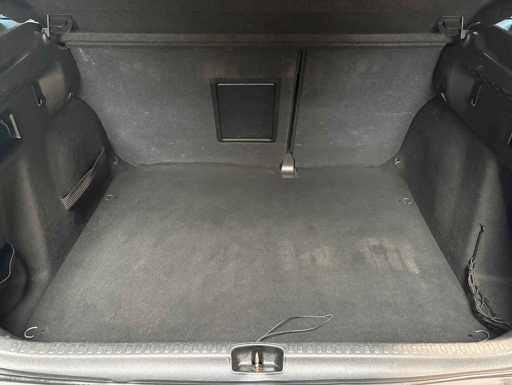 Citroën C4 1.6i 