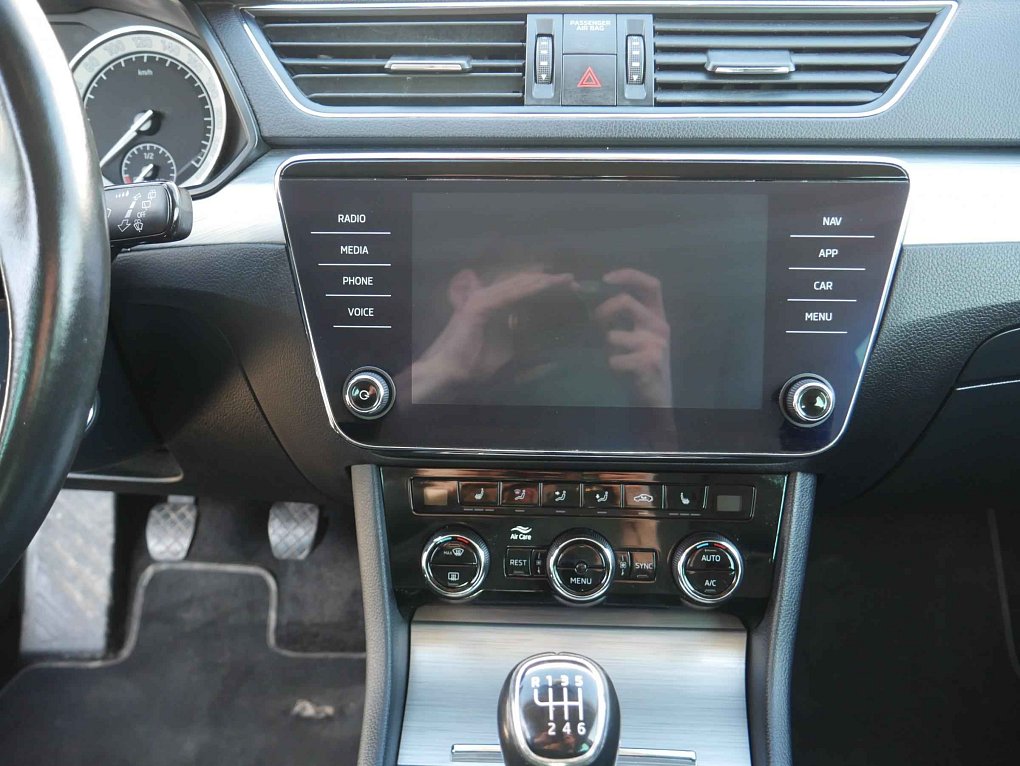 Škoda Superb III 2.0 TDi Ambition