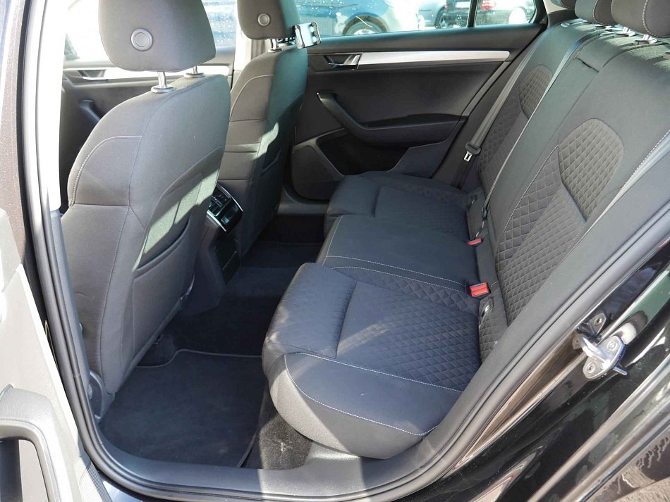 Škoda Superb III 2.0 TDi Ambition