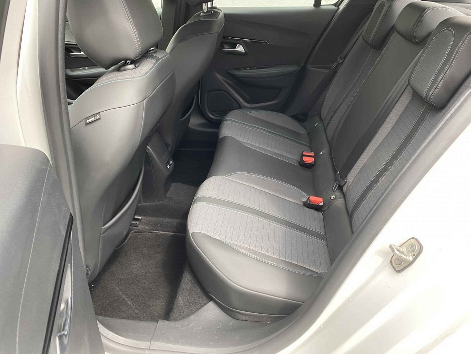 Peugeot 208 1.2PT Allure