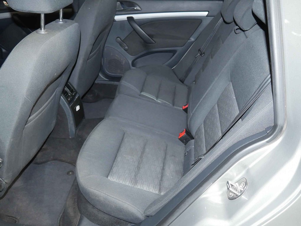 Škoda Octavia II 1.6 TDI 