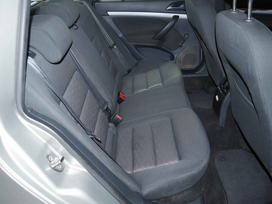 Škoda Octavia II 1.6 TDI 
