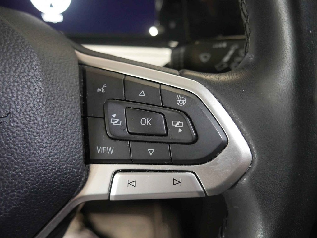 Volkswagen Golf 1.5 TSi 