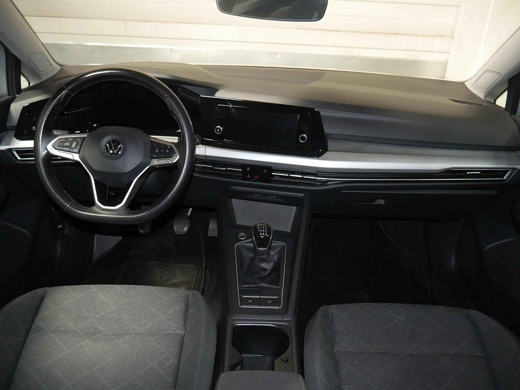 Volkswagen Golf 1.5 TSi 