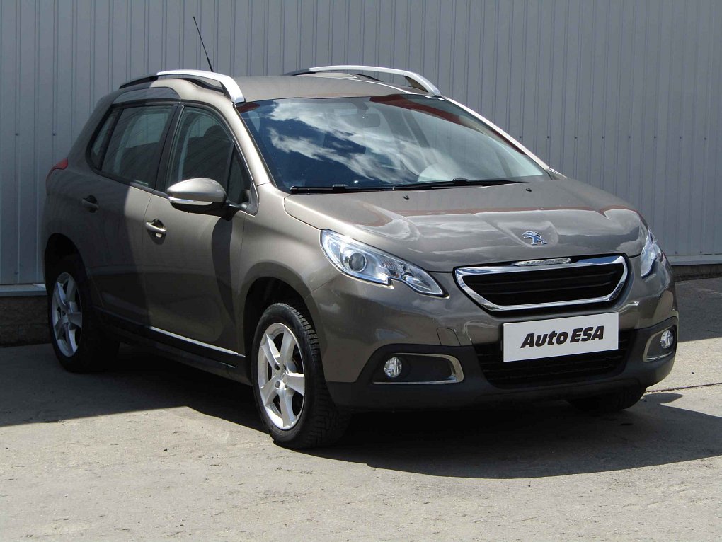 Peugeot 2008 1.2 PT 