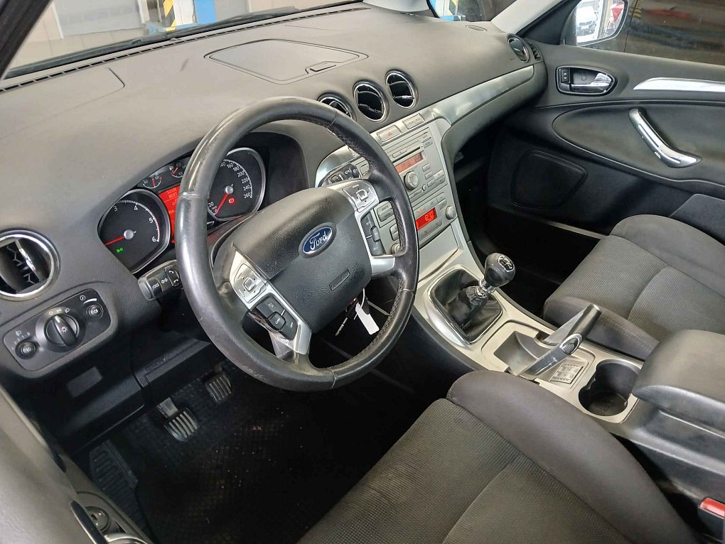 Ford S-MAX 2.0 TDCi 
