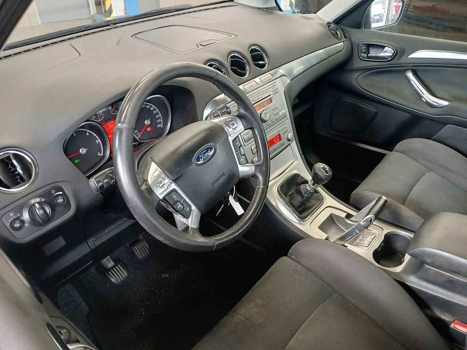 Ford S-MAX 2.0 TDCi 