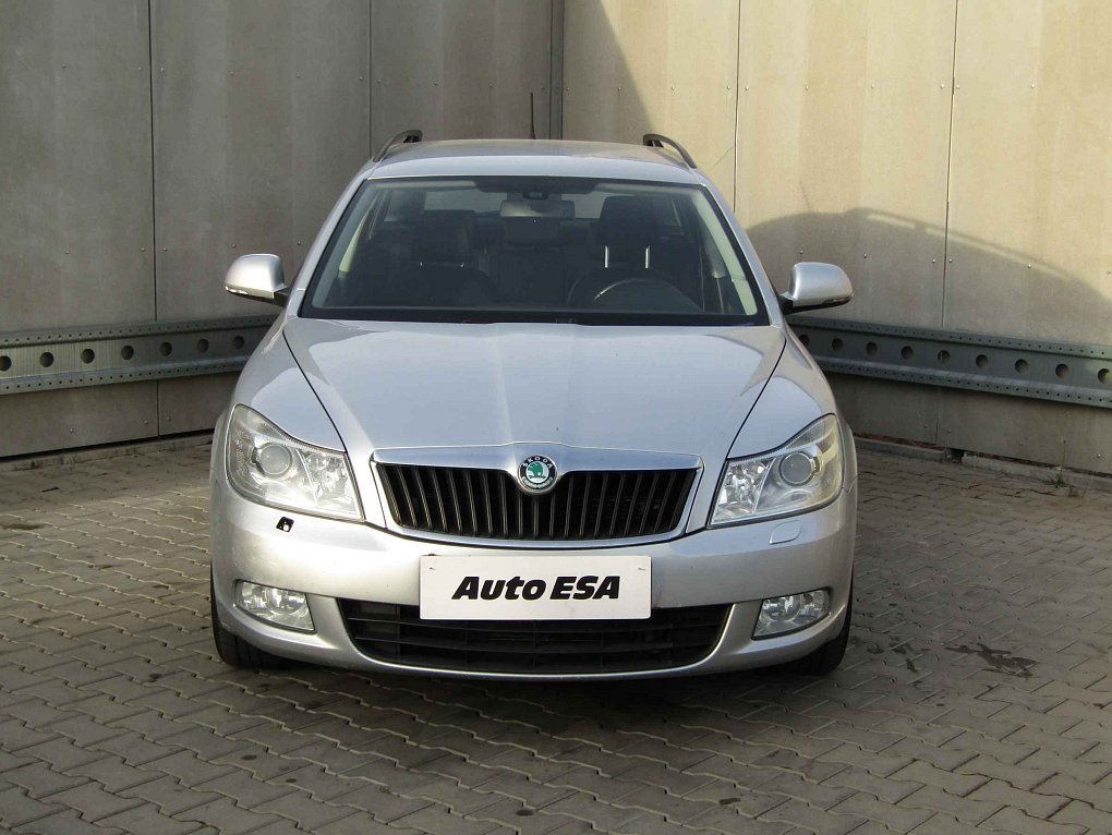 Škoda Octavia II 1.6 TDi Elegance