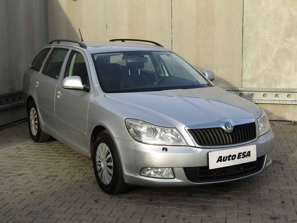 Škoda Octavia II 1.6 TDi Elegance