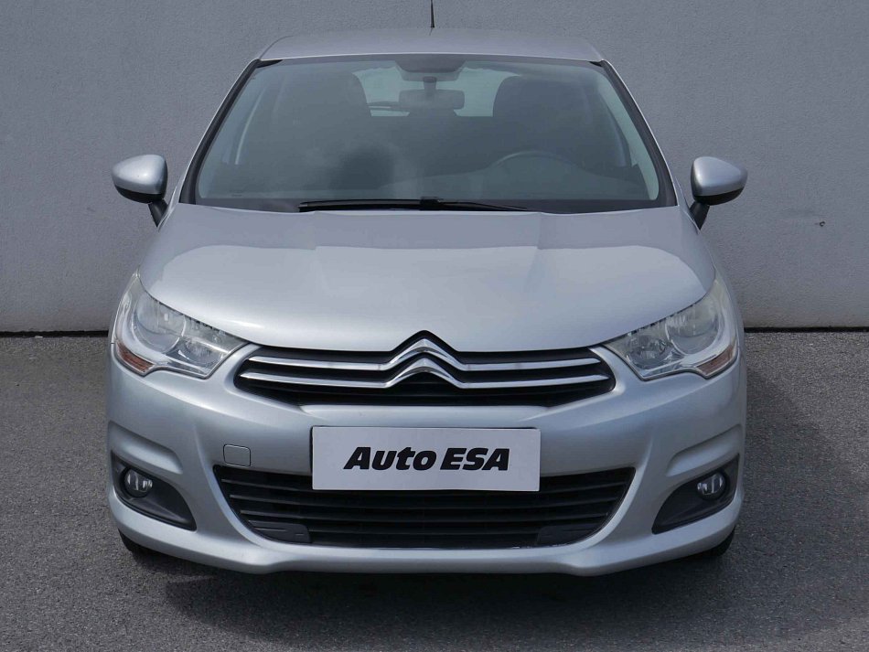 Citroën C4 1.4i 