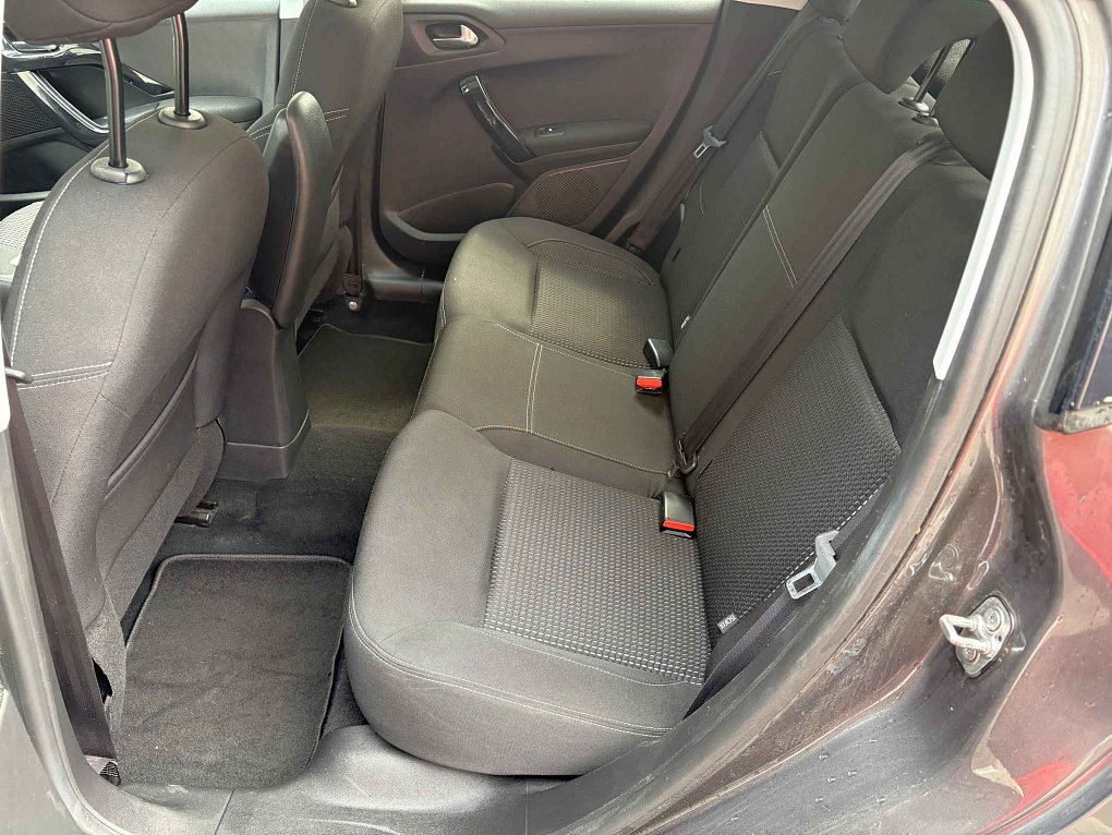 Peugeot 208 1.2 PT Allure