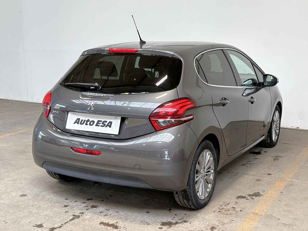 Peugeot 208 1.2 PT Allure