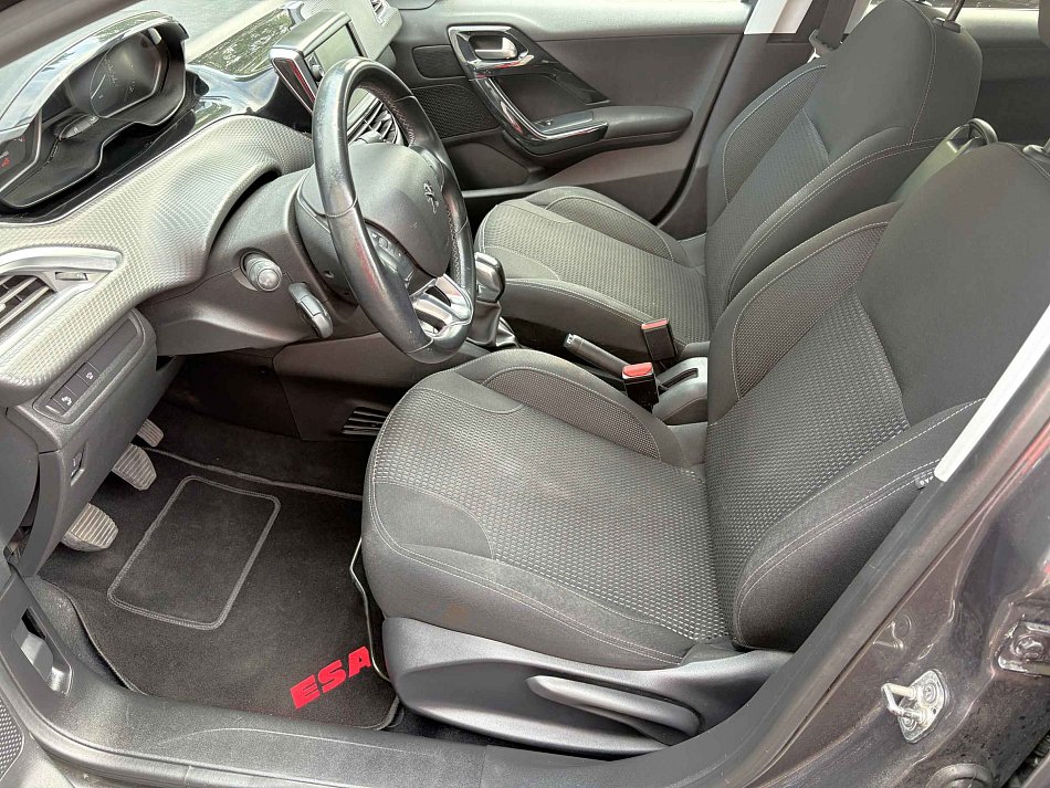Peugeot 208 1.2 PT Allure