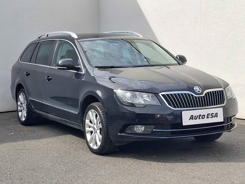 Škoda Superb II 2.0TDI Elegance 4x4