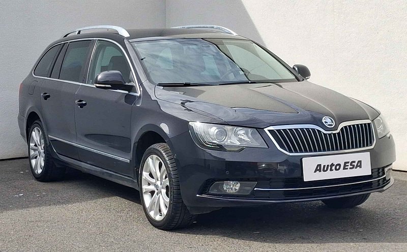 Škoda Superb II 2.0TDI Elegance 4x4