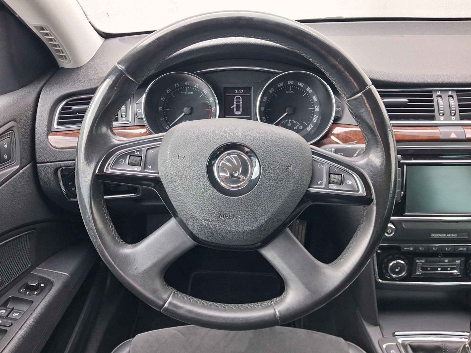 Škoda Superb II 2.0TDI Elegance 4x4
