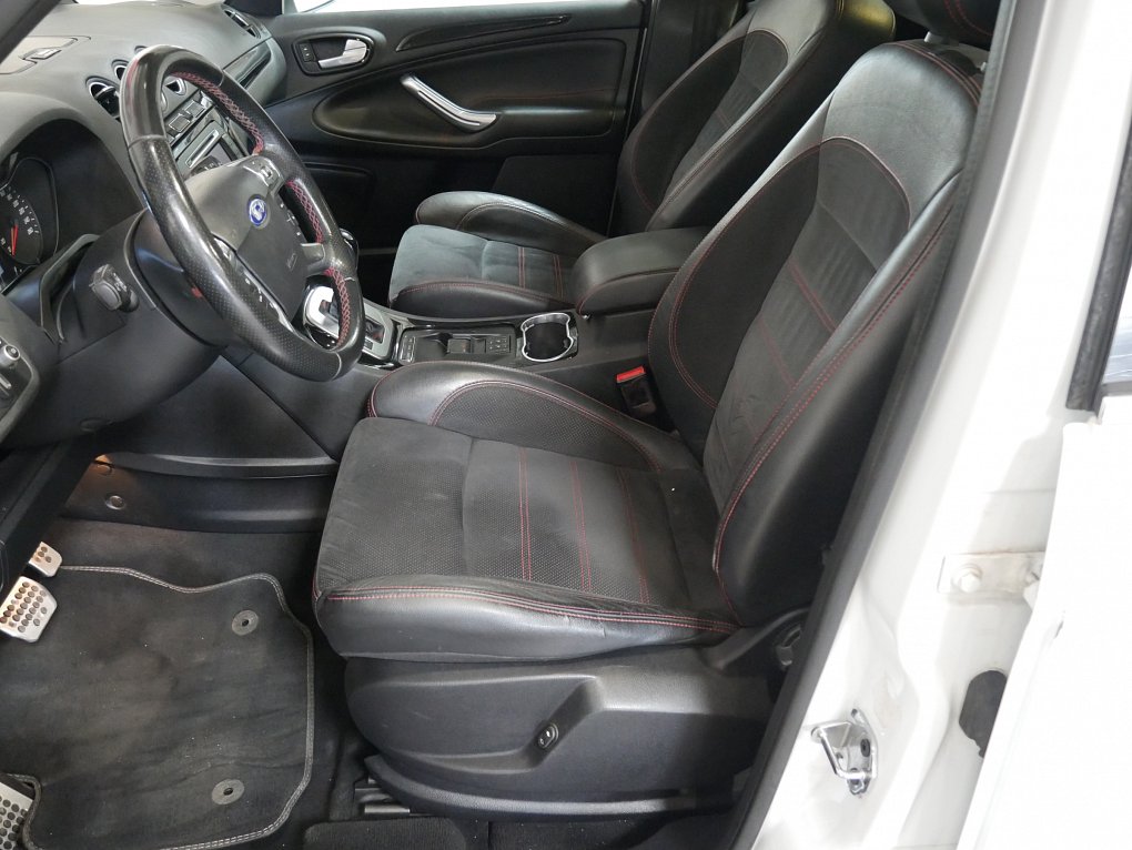 Ford S-MAX 2.2 TDCi Titanium S
