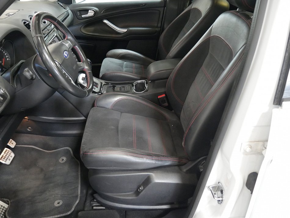 Ford S-MAX 2.2 TDCi Titanium S
