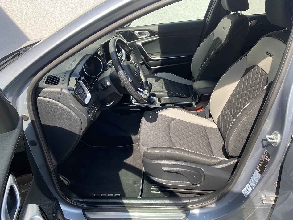 Kia Ceed 1.4 T- GDi GT Line