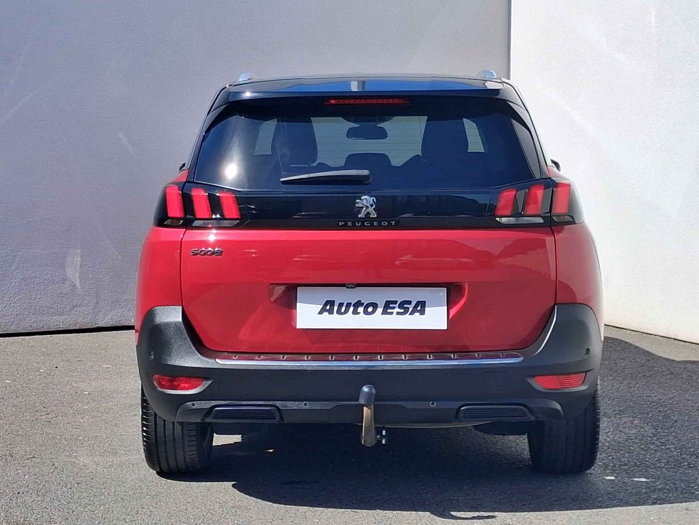 Peugeot 5008 1.2 PT Crossway