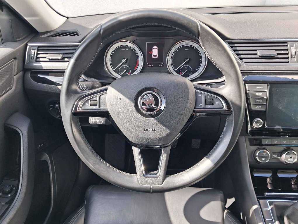 Škoda Superb III 2.0 TDi L&K