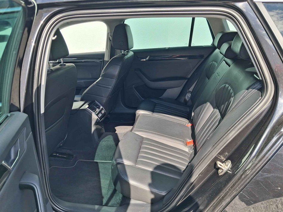 Škoda Superb III 2.0 TDi L&K