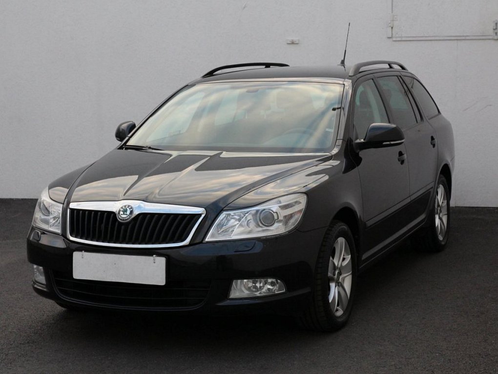 Škoda Octavia II 1.6 tdi Elegance