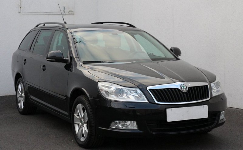 Škoda Octavia II 1.6 tdi Elegance