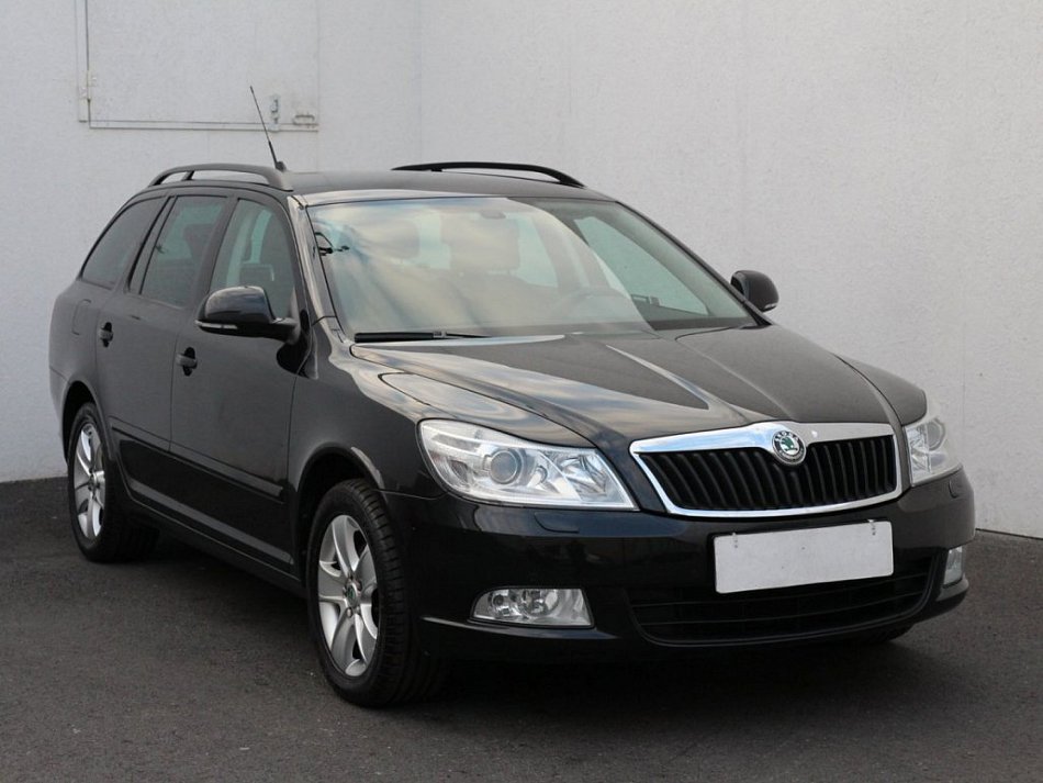 Škoda Octavia II 1.6 tdi Elegance