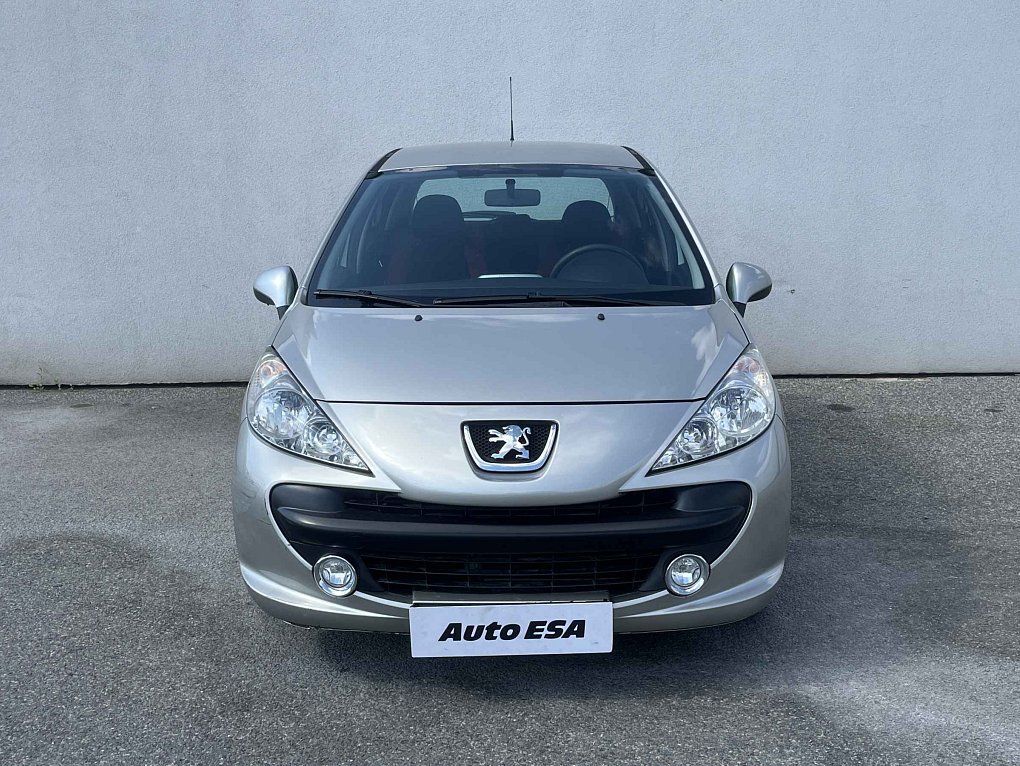 Peugeot 207 1.4i 