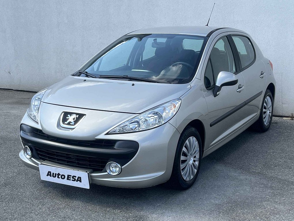 Peugeot 207 1.4i 