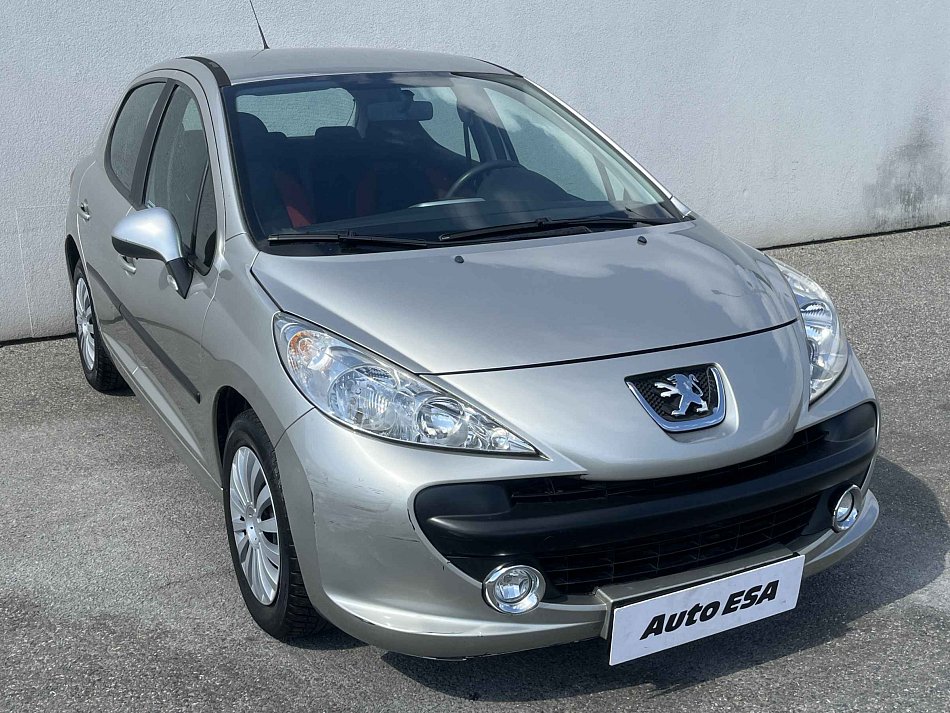 Peugeot 207 1.4i 