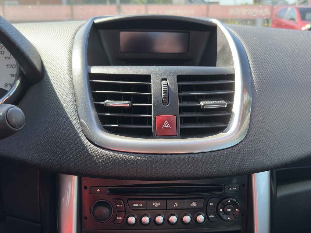 Peugeot 207 1.6VTi 