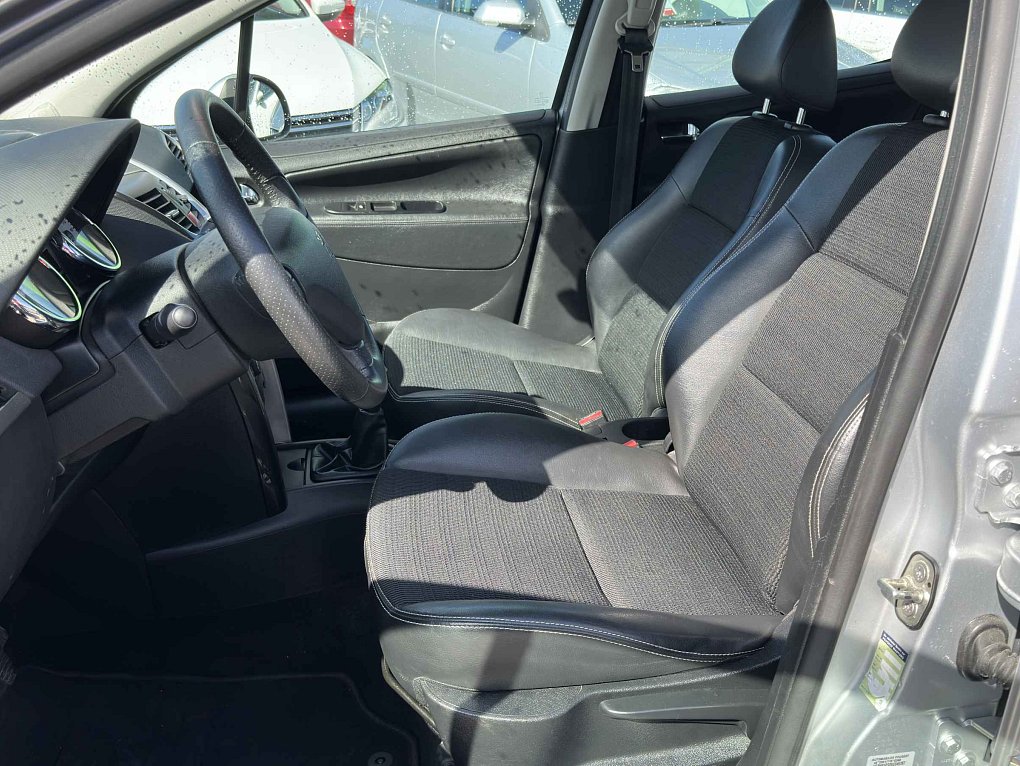 Peugeot 207 1.6VTi 