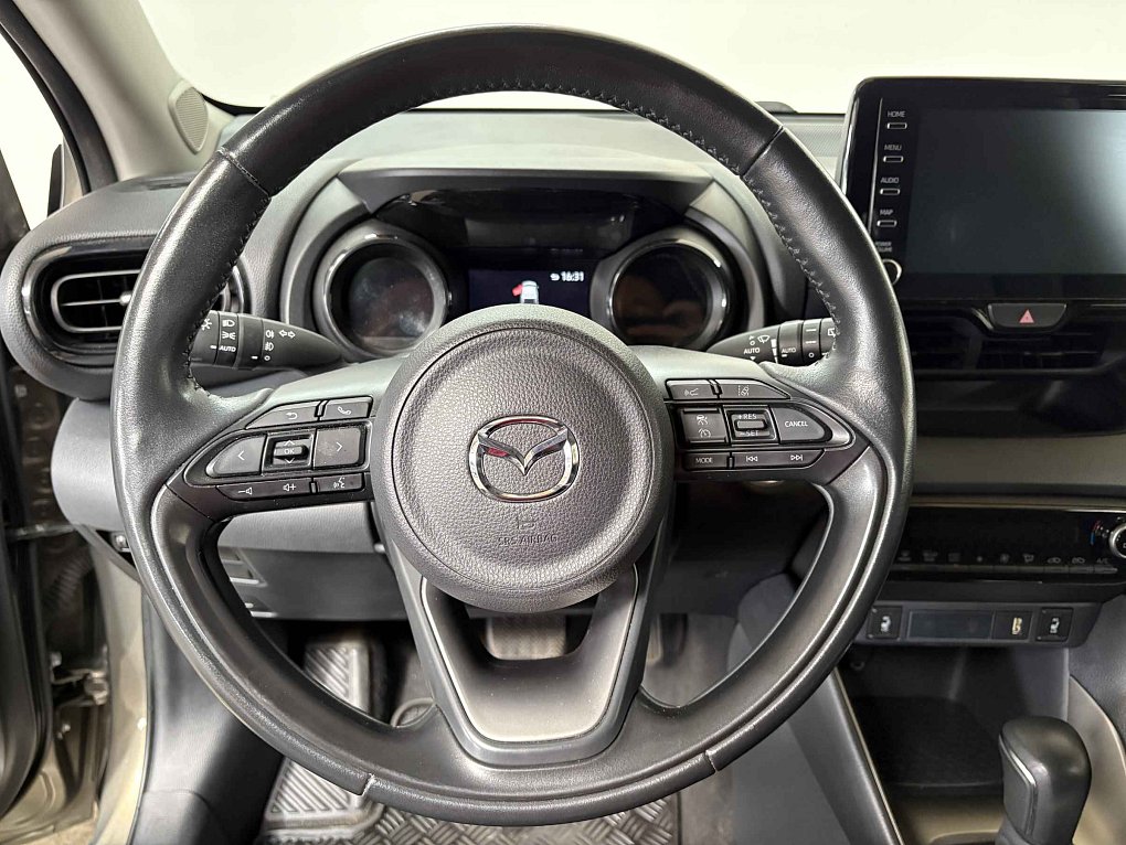 Mazda 2 1.5i 