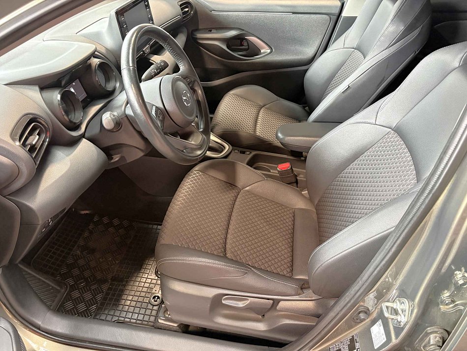 Mazda 2 1.5i 
