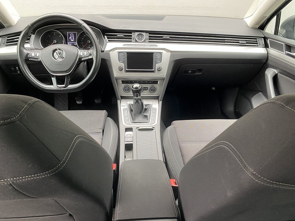 Volkswagen Passat 1.6 TDi Comfortline