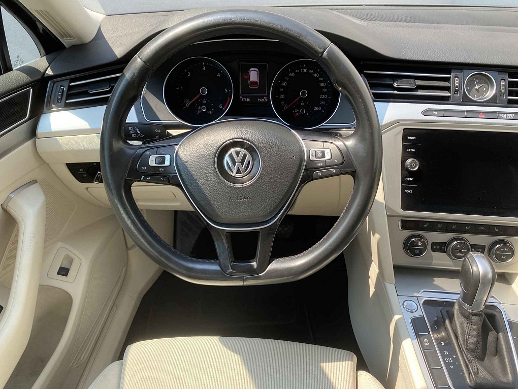 Volkswagen Passat 1.6 TDi Comfortline