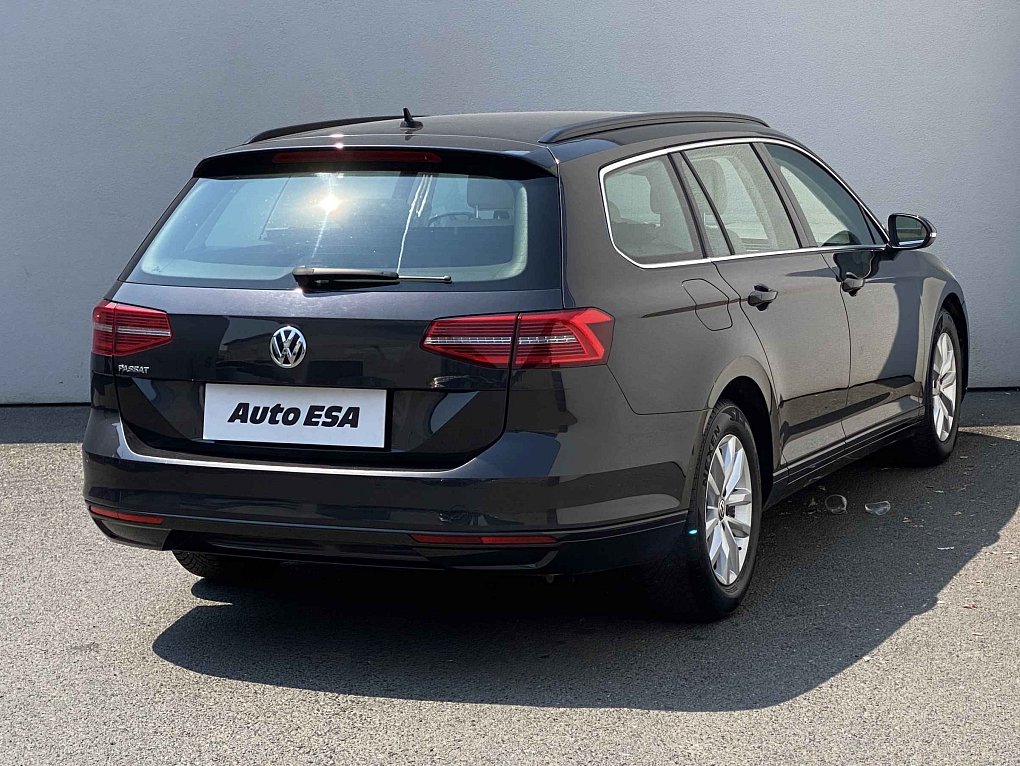 Volkswagen Passat 1.6 TDi Comfortline