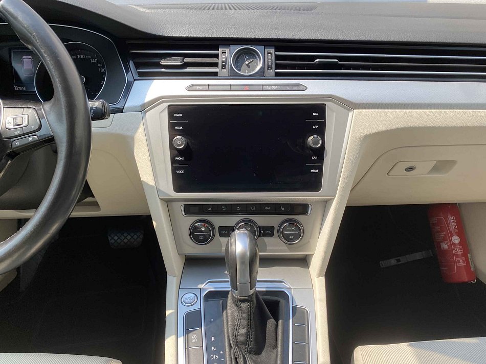 Volkswagen Passat 1.6 TDi Comfortline
