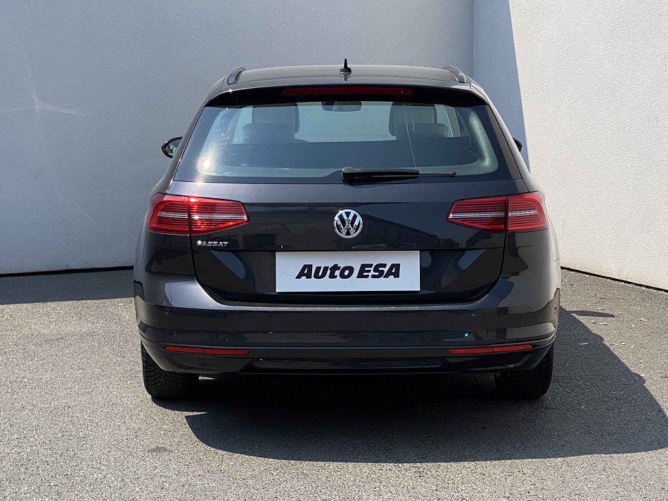 Volkswagen Passat 1.6 TDi Comfortline