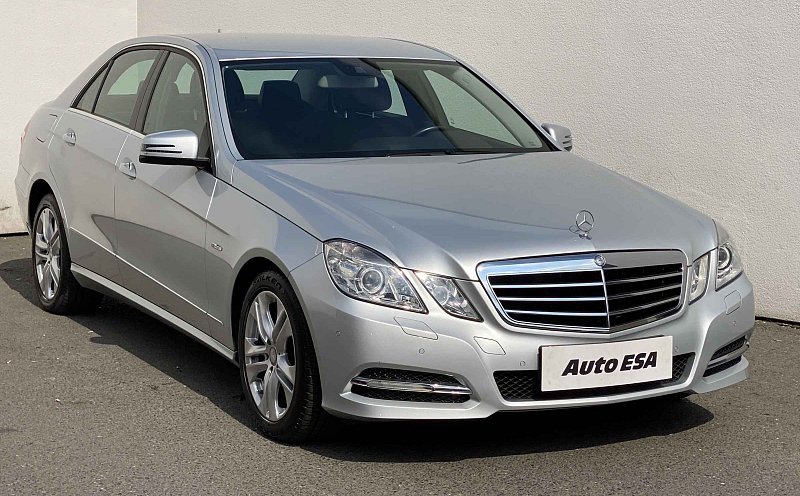 Mercedes-Benz Třída E 2.2 CDi Avantgarde E200