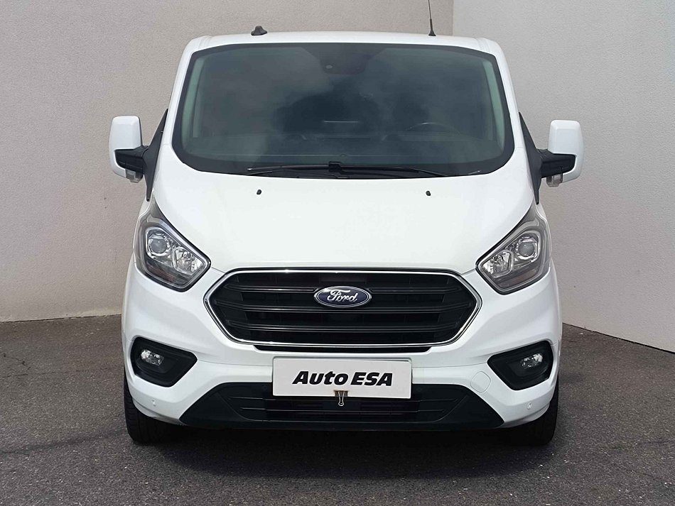 Ford Transit Custom 2.0TDCi Limited 6míst