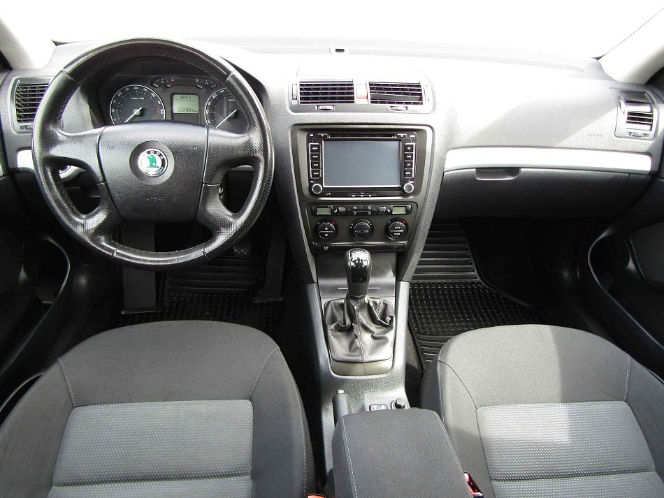 Škoda Octavia II 2.0TDi 