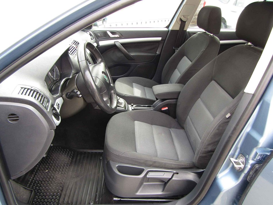 Škoda Octavia II 2.0TDi 
