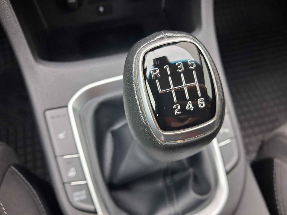 Hyundai I30 1.5 T-GDi Smart 48V