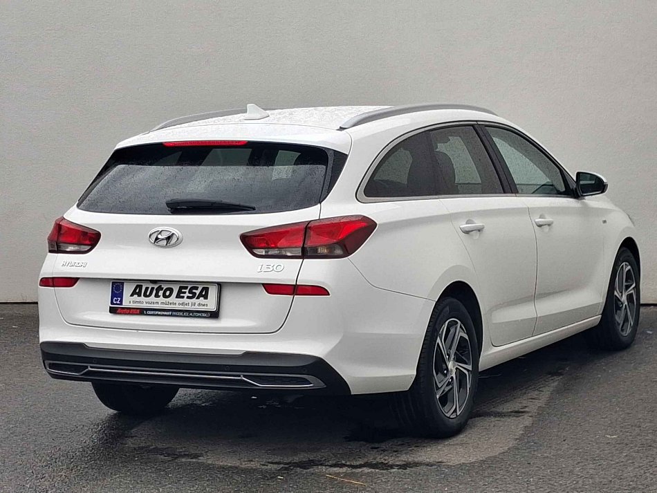 Hyundai I30 1.5 T-GDi Smart 48V