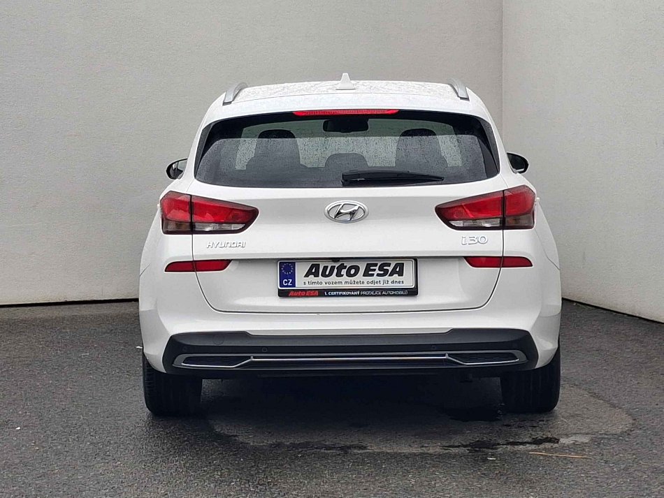 Hyundai I30 1.5 T-GDi Smart 48V